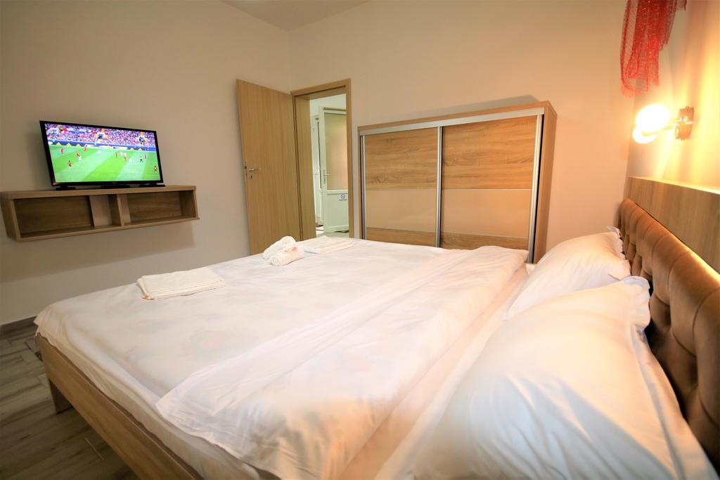 Aby Sunrise Hotel Orsova Luaran gambar